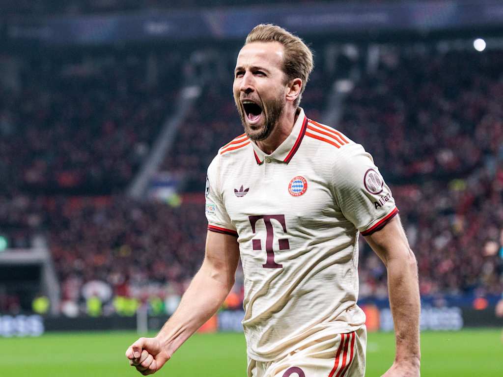 Harry Kane celebra en Leverkusen