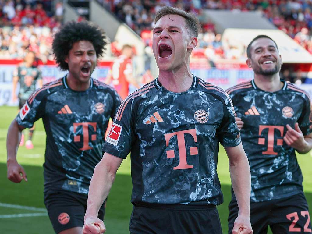 Joshua Kimmich jubelt in Heidenheim