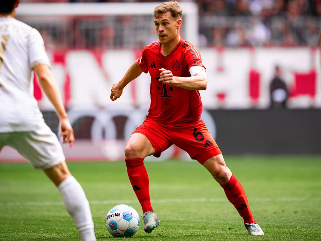 Joshua Kimmich am Ball im Bundesliga-Spiel des FC Bayern gegen Mainz 05.