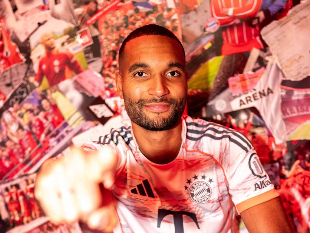 Jonathan Tah in the FC Bayern jersey