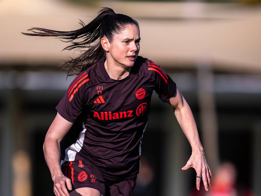 Sarah Zadrazil im Sprint im Training