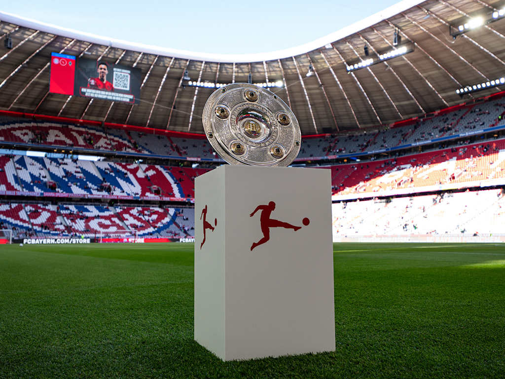 Meisterschale on a stand on the Allianz Arena pitch