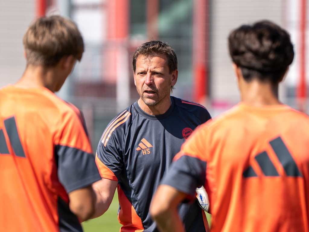 Holger Seitz im Training der FC Bayern Amateure.