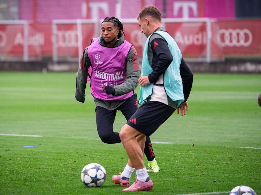 Michael Olise Joshua Kimmich training