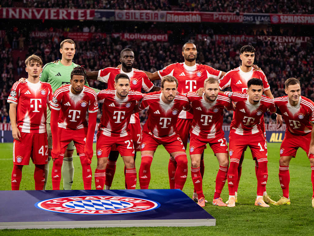 Das Teamfoto des FC Bayern vor dem Champions League-Spiel gegen Brügge