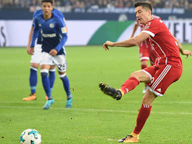 07_schalke_ima_190817
