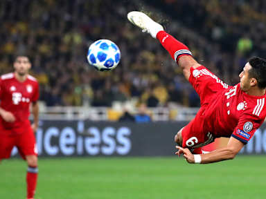 21_aek-fcb_181023_get