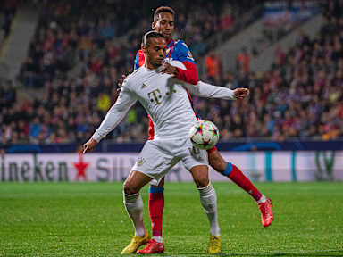 16-pilsen-fcbayern-121022-mel