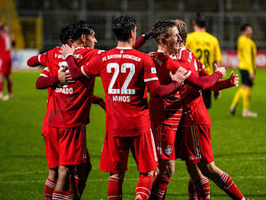 Die Highlights vom Sieg der FC Bayern Amateure gegen DJK Vilzing.