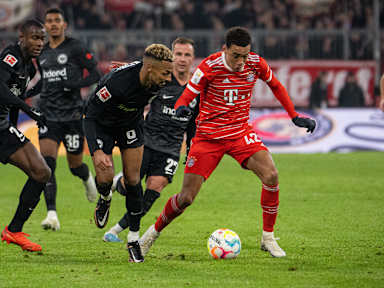 12-fcbayern-frankfurt-230128-mel