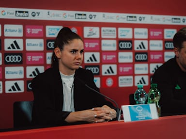 FC Bayern Frauen, Ajax Amsterdam, PK