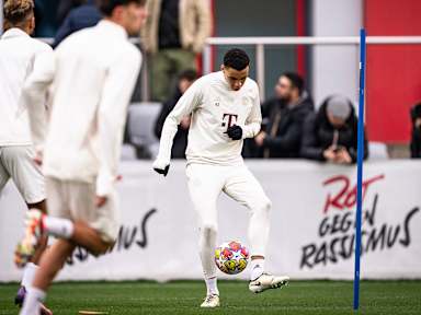 Último entrenamiento antes del partido de CL contra la Lazio