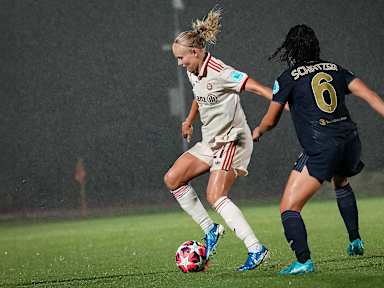 Pernille Harder, im Auswärtsspiel der FC Bayern Frauen bei Juventus Turin