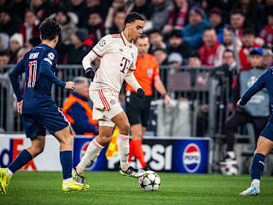 Jugada del partido entre el FC Bayern y el París Saint-Germain