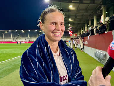 Klara Bühl im Interview nach dem Spiel gegen Juventus Turin