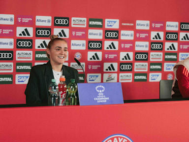 Georgia Stanway Alexander Straus press conference FC Bayern Women Arsenal