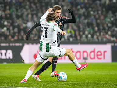 Spielszene aus der Bundesliga-Partie Borussia Mönchengladbach - FC Bayern