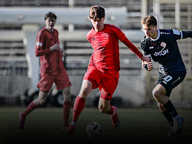 Guido Della Rovere im Spiel der FC Bayern Amateure gegen die FC Würzburger Kickers