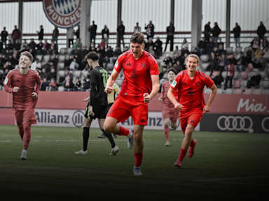Spielszene aus dem Duell der FC Bayern U19 beim Nachwuchs des Chemnitzer FC