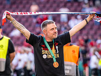 Alexander Straus nach dem gewonnenen Pokalfinale gegen den SV Werder Bremen