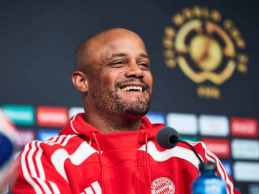 Vincent Kompany auf der Pressekonferenz