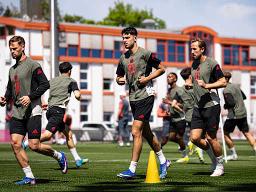 Aleksandar Pavlovic Bayern Training