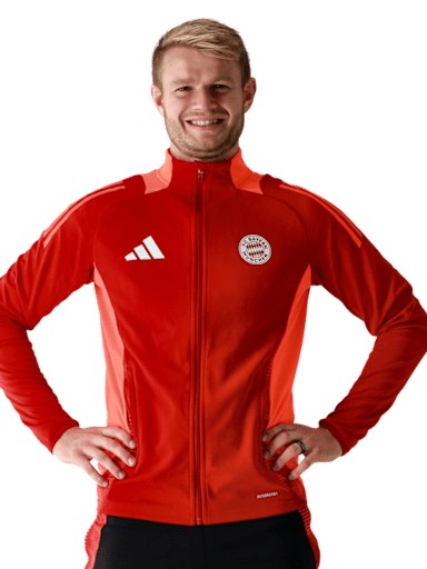 Julian Gunkel, FC Bayern Global Academy physiotherapist.