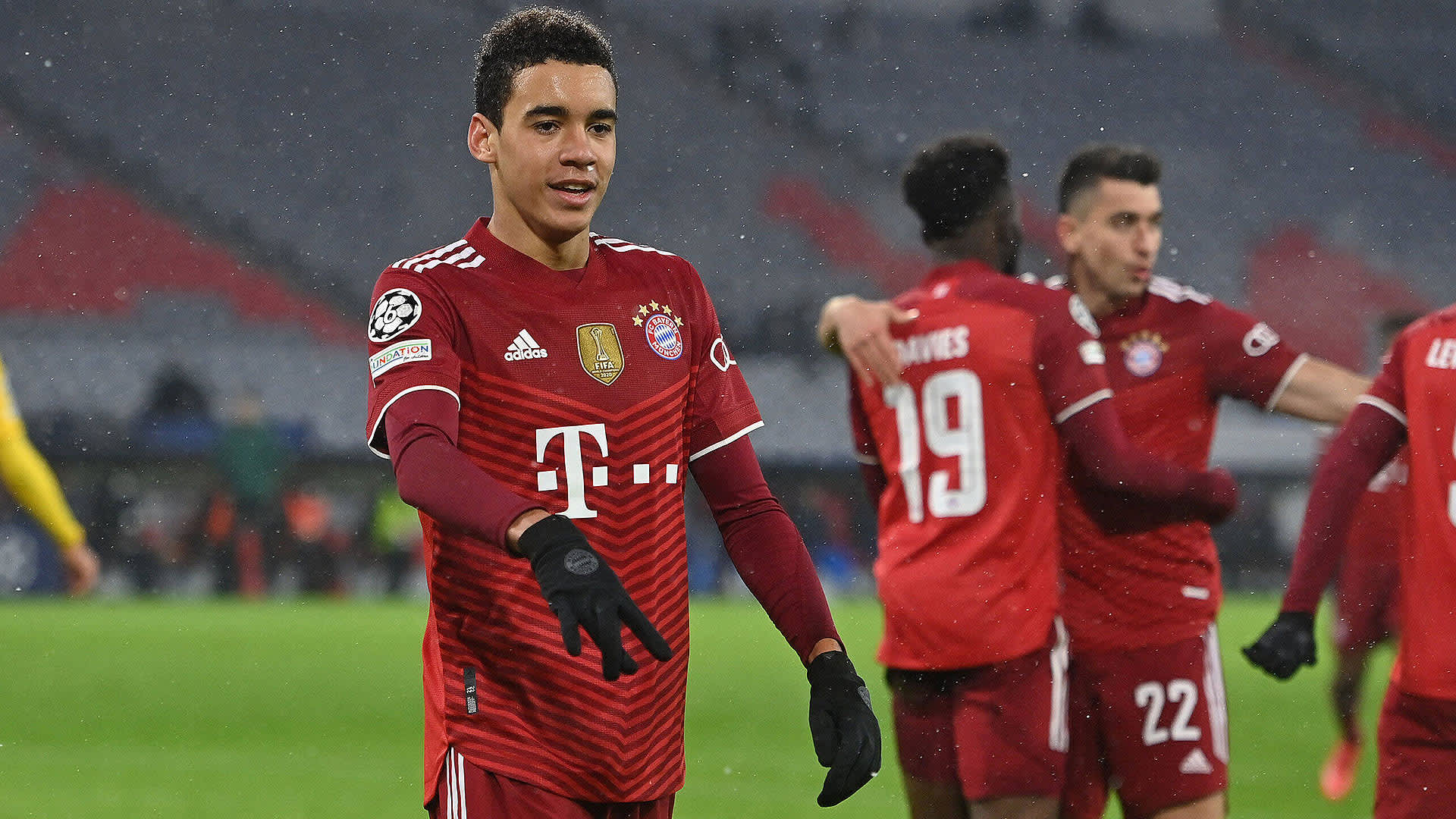 Liveticker FC Bayern vs. Barcelona Champions League 21 22