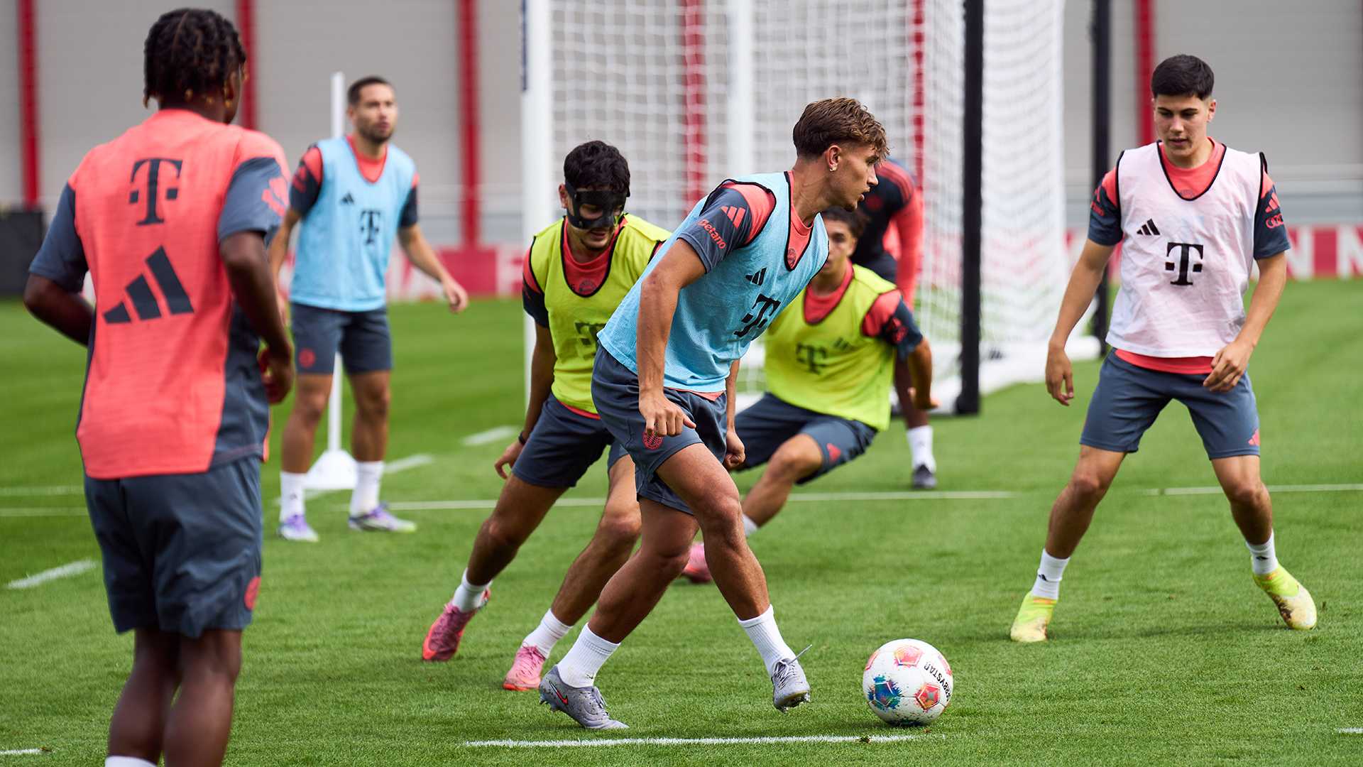 09-training-fcb-250908-mel.jpg