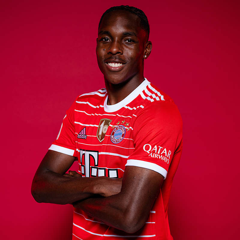 Mathys Tel's shirt number at FC Bayern