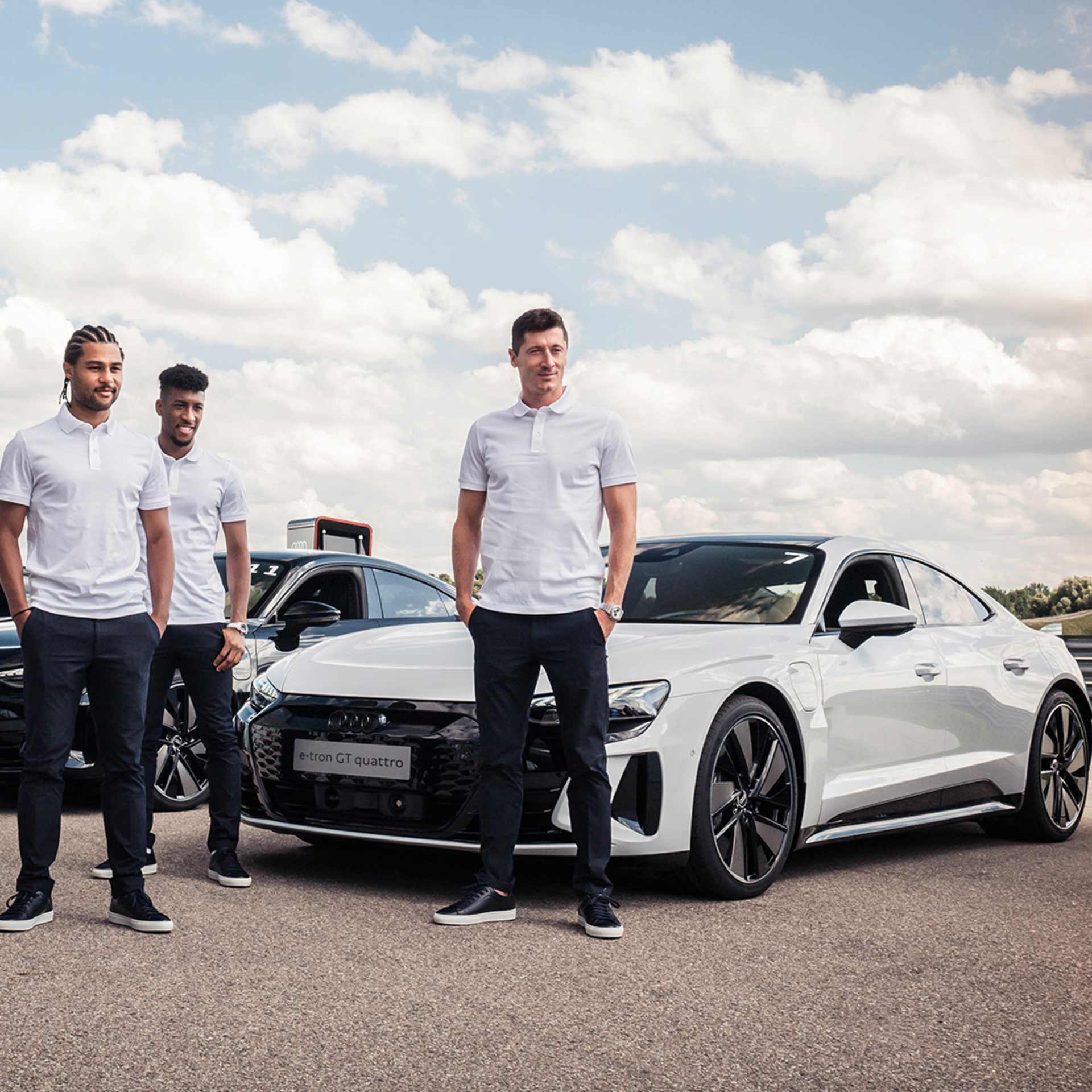 FC Bayern accelerates electrification with new company cars from Audi