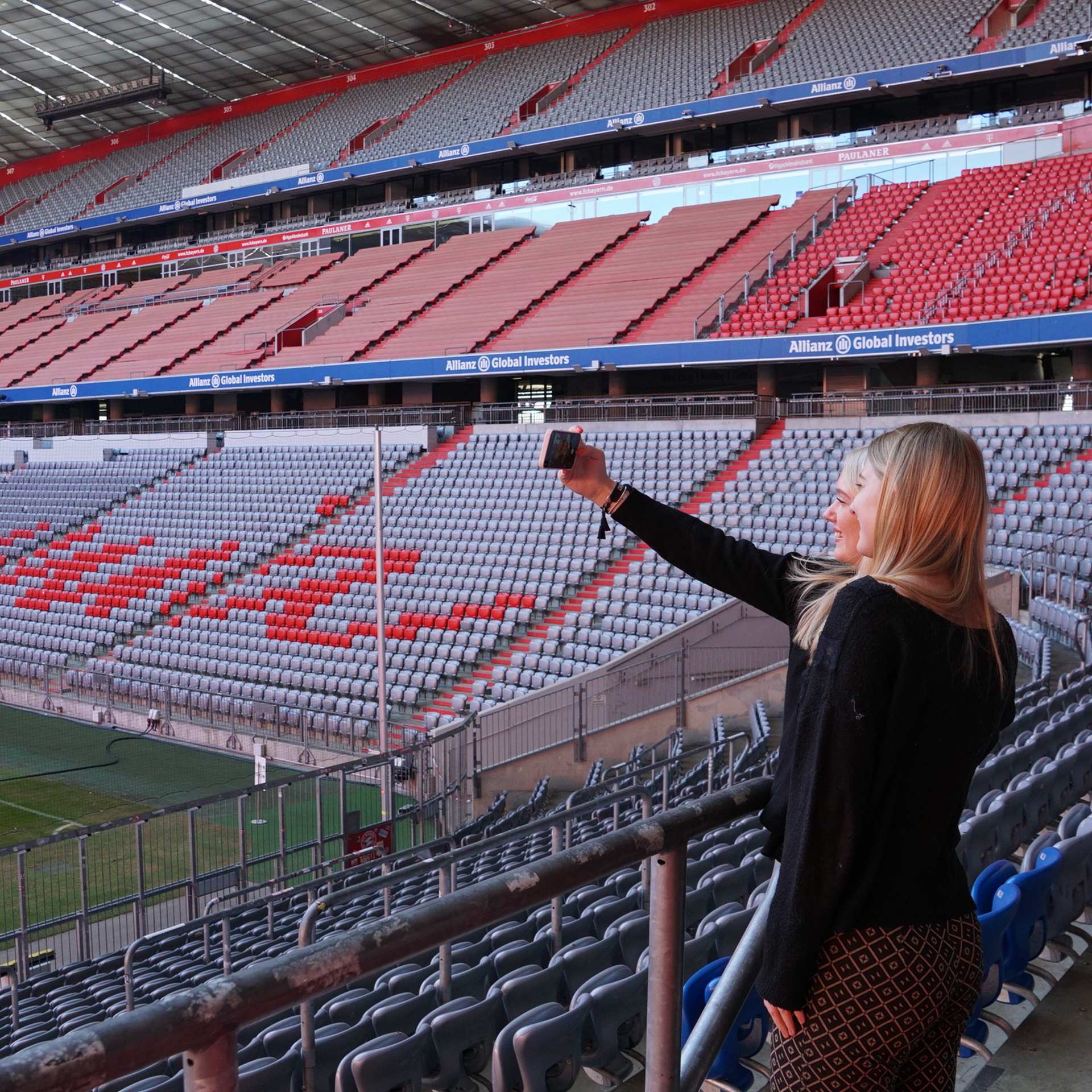 Allianz Arena: FC Bayern Museum + Arena View Tour