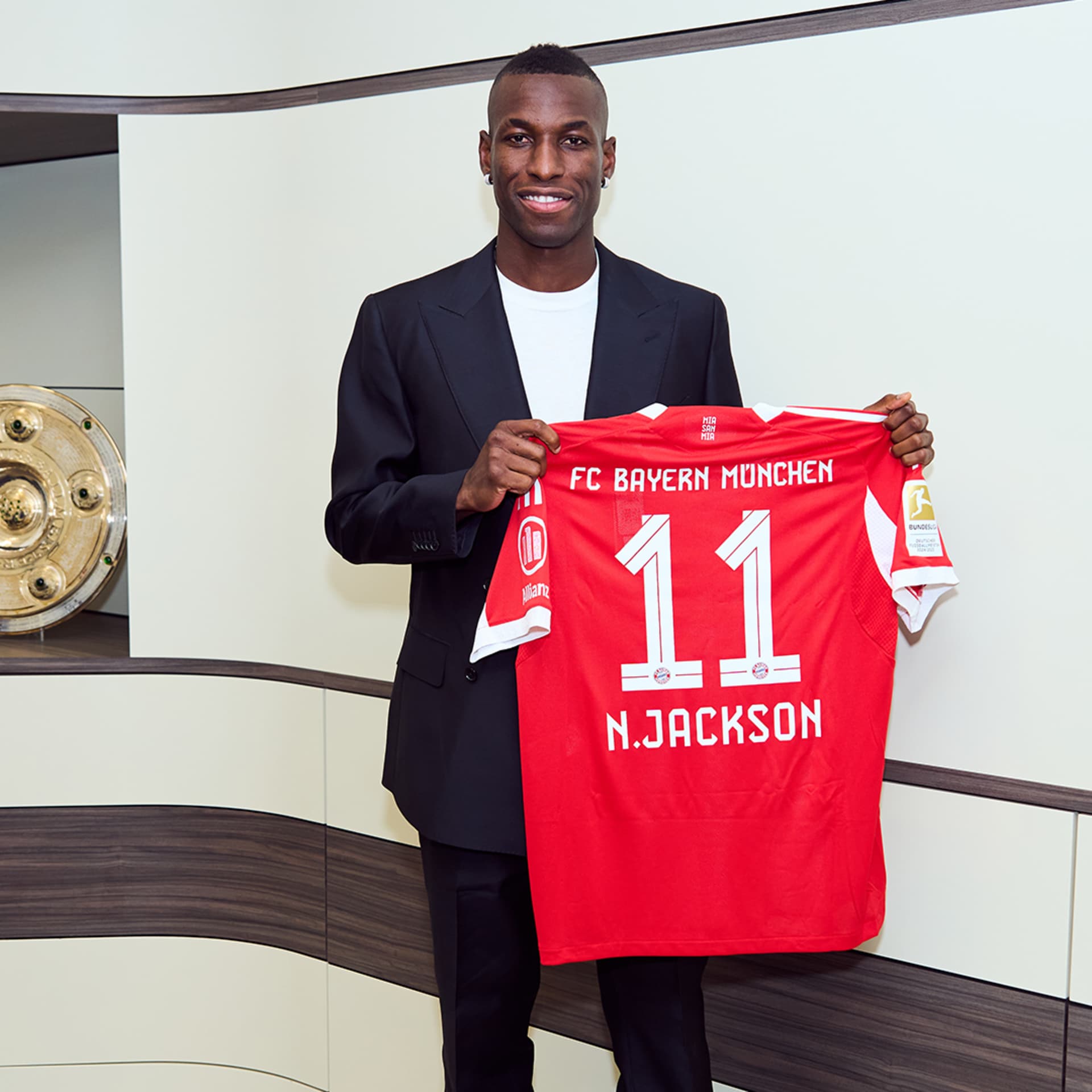 FC Bayern München プリントサイン入りボール 2016/17 FC Bayern München プリントサイン入りボール 2016/17 FC Bayern