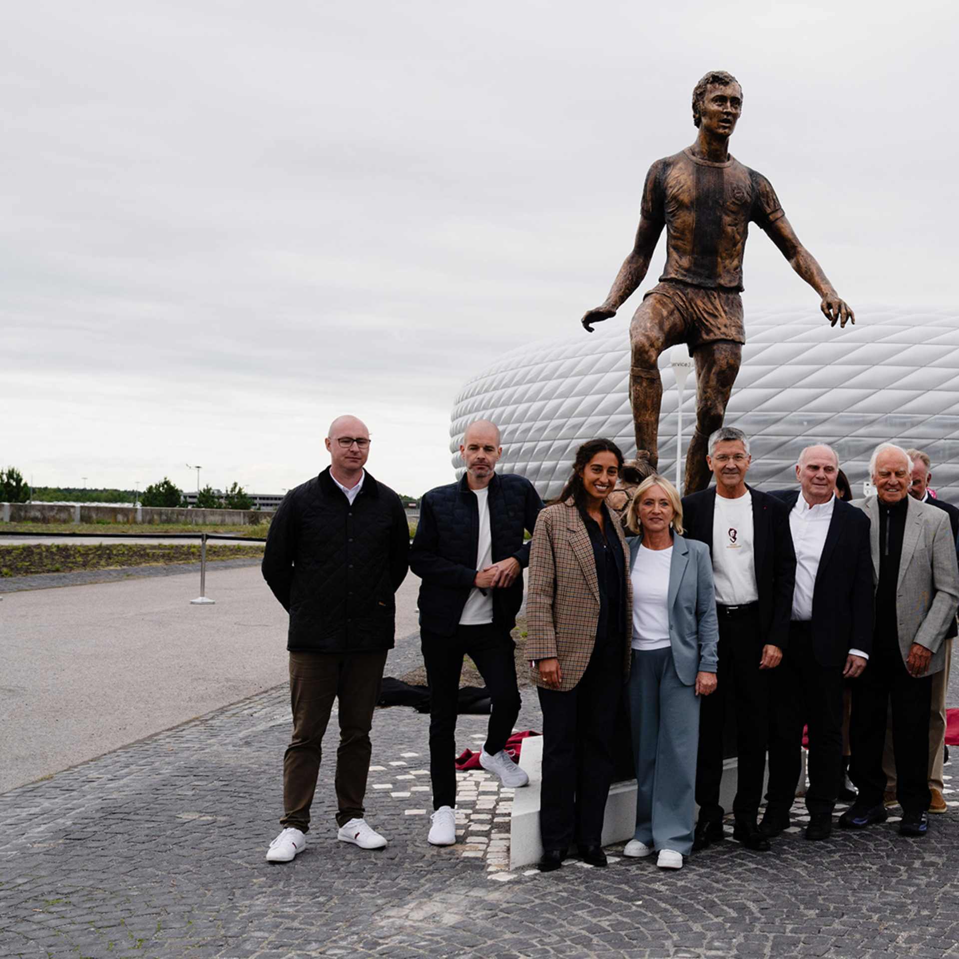 Franz Beckenbauer statue unveiled outside the Allianz Arena