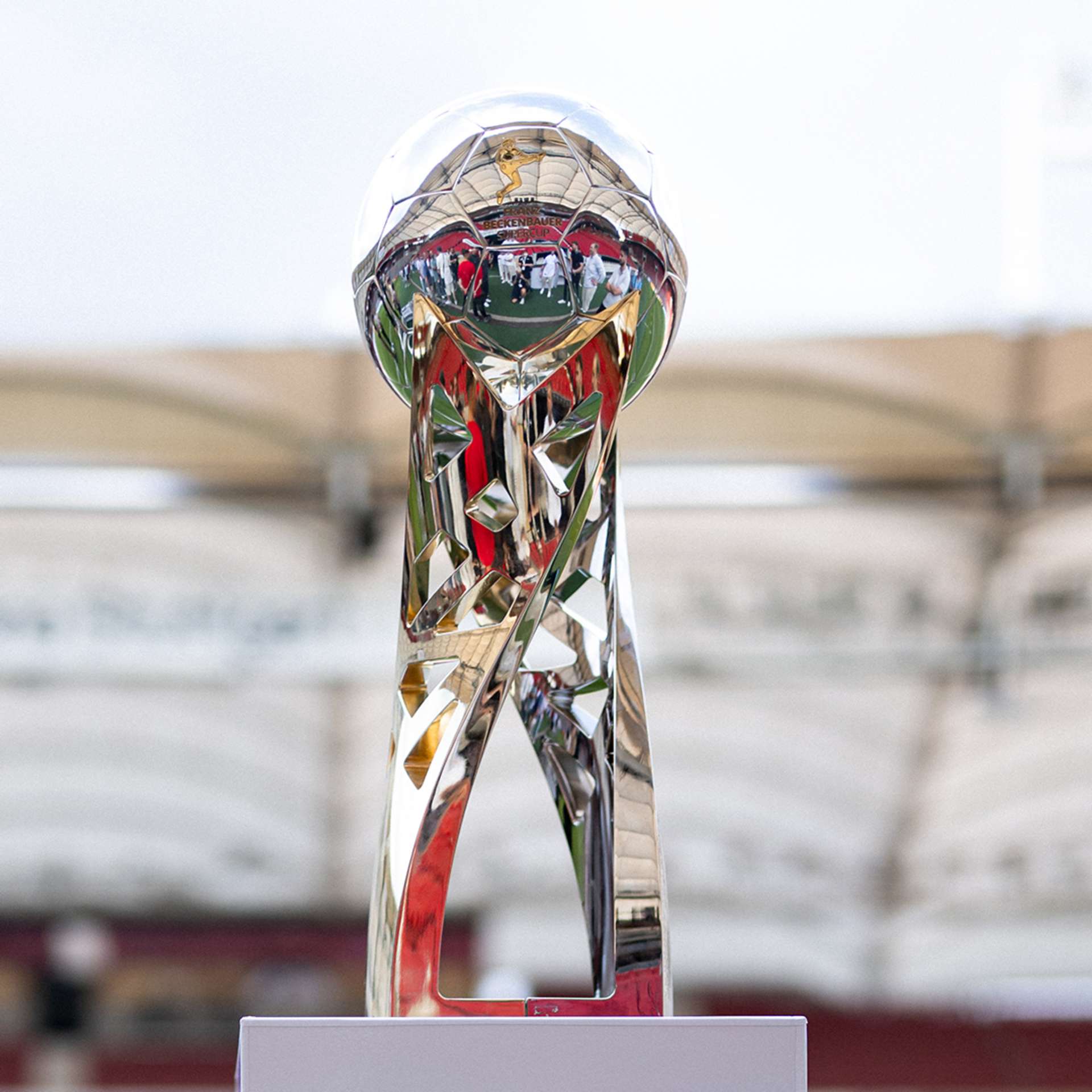 Beckenbauer Super 5 2/1 （24cm）　 新品 Franz Beckenbauer Supercup 2026: DFL confirms venue