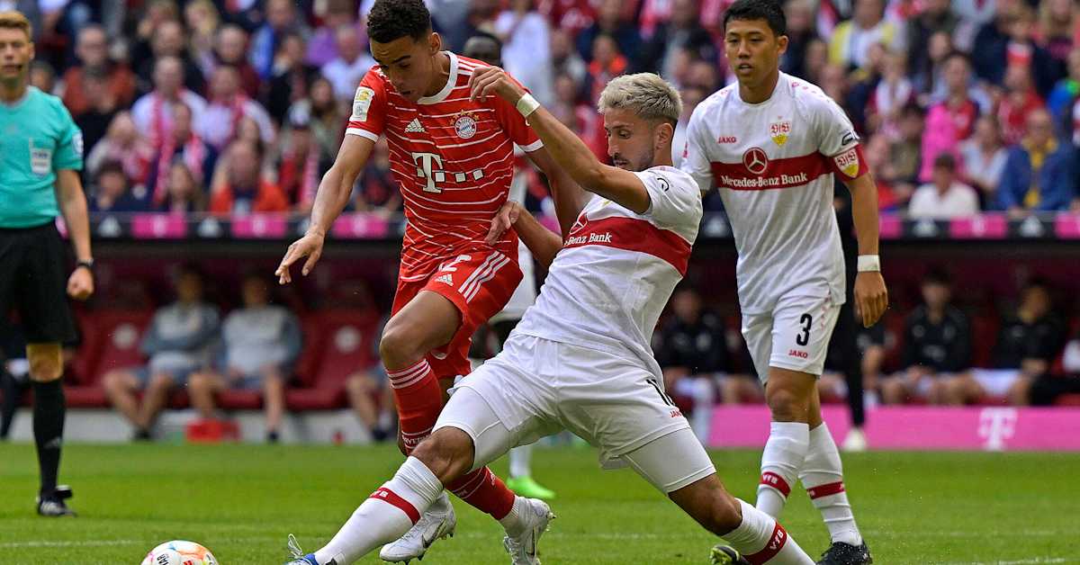 Gallery, Bundesliga: FC Bayern vs. VfB Stuttgart