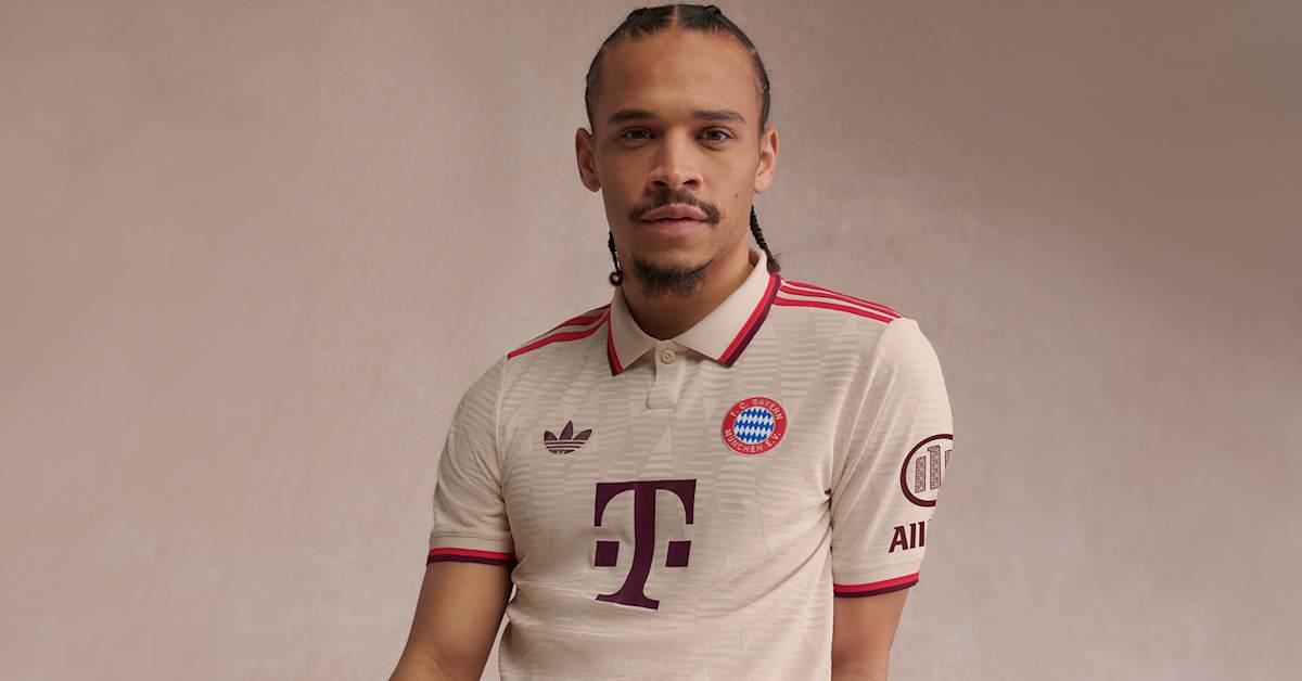 FC Bayern's 2024/25 Champions League kit