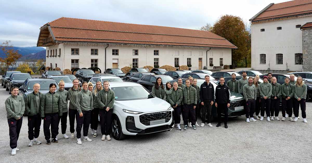FC Bayern Women receive new Audi company cars