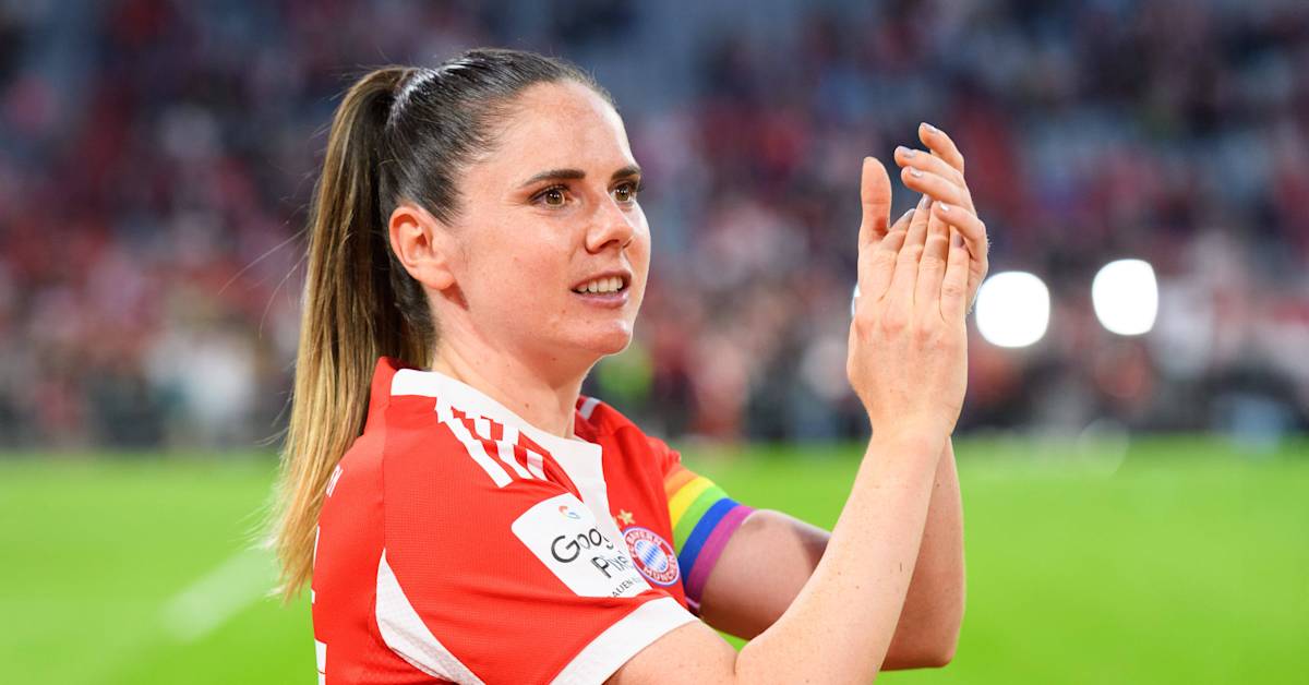 Sarah Zadrazil named Austria's 2025 Women's Footballer of the Year