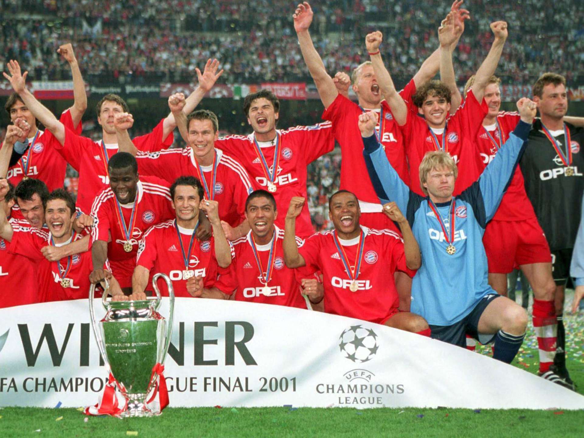 2001: FC Bayern back on top of Europe after 25 years