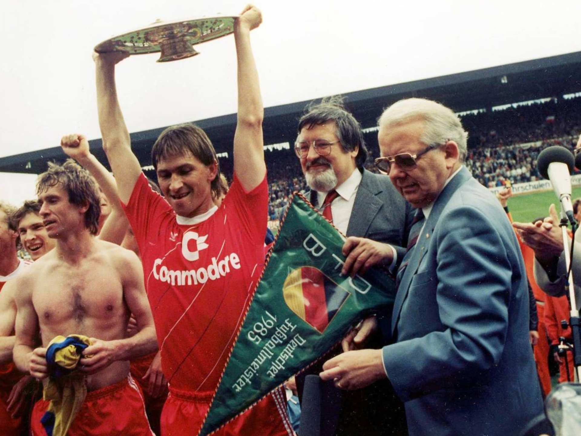 Season 1984/1985