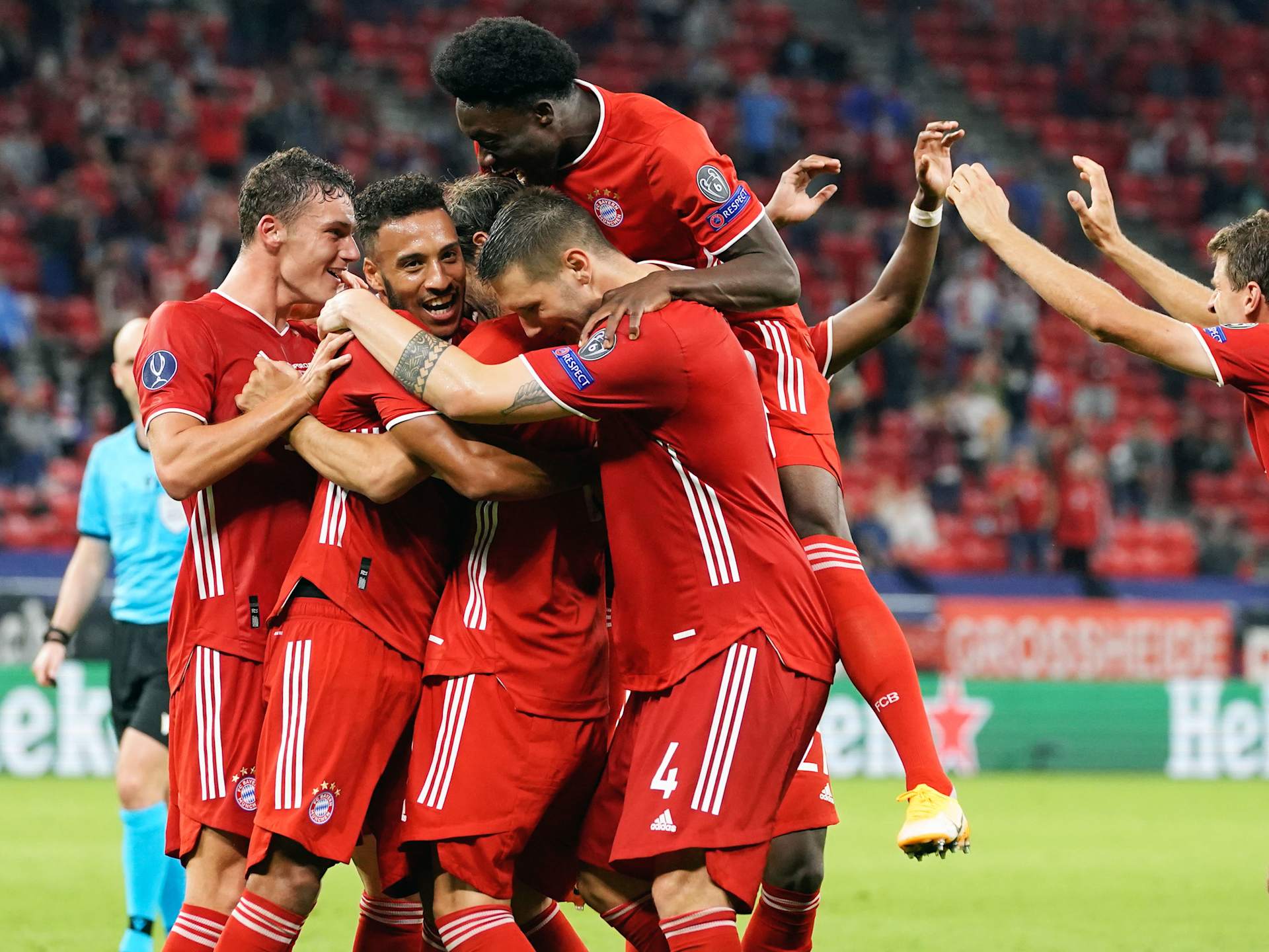 Bayern munich v sevilla sale