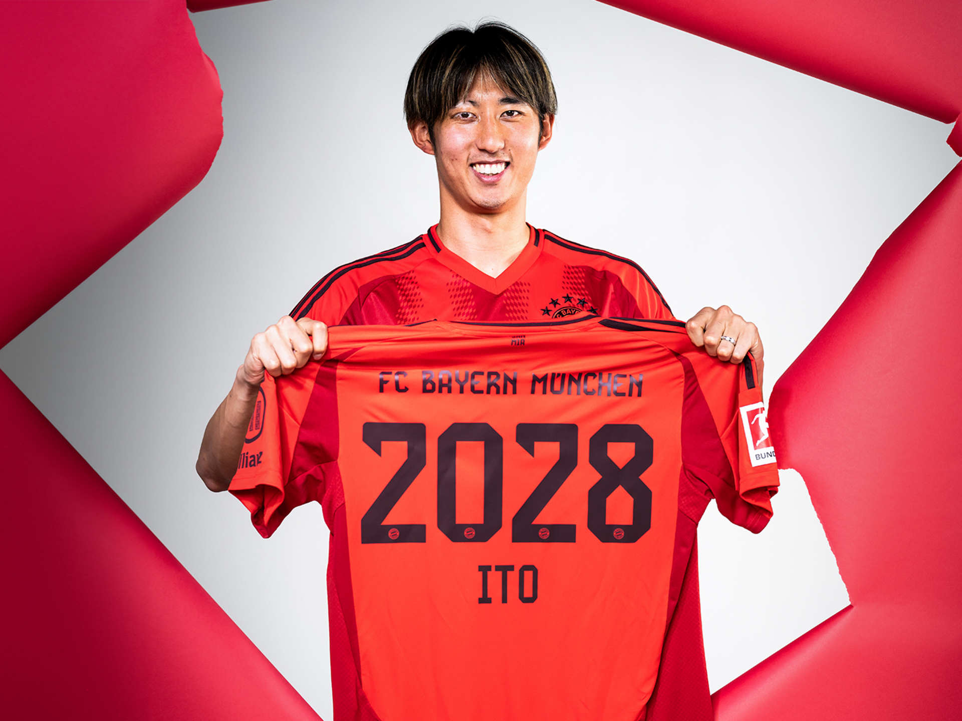 Carte Bundesliga Topps 2023-24 Hiroki Ito Verte 9/49 VFB Stuttgart