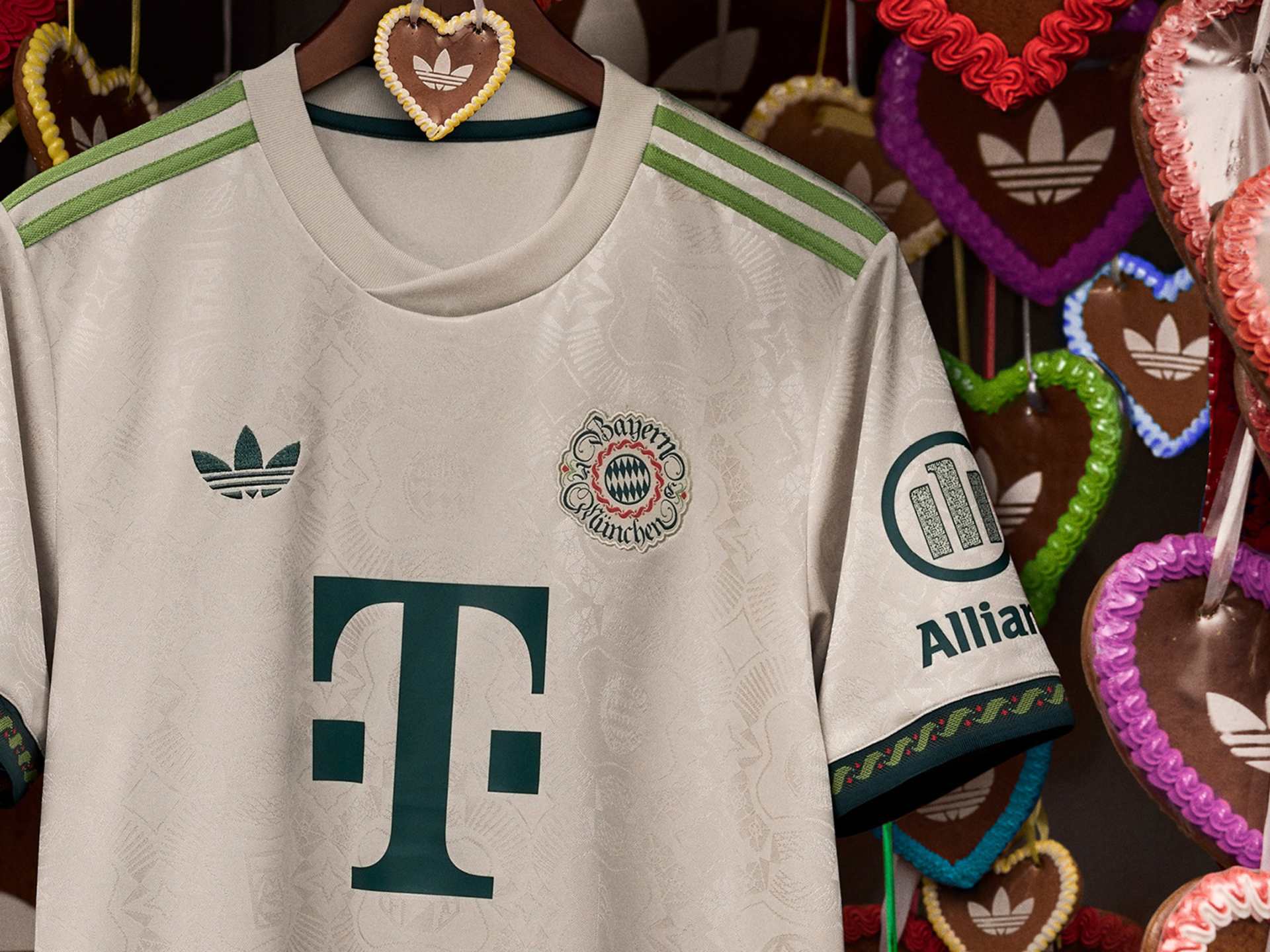 FC Bayern mark 125th anniversary with special jersey for 190th