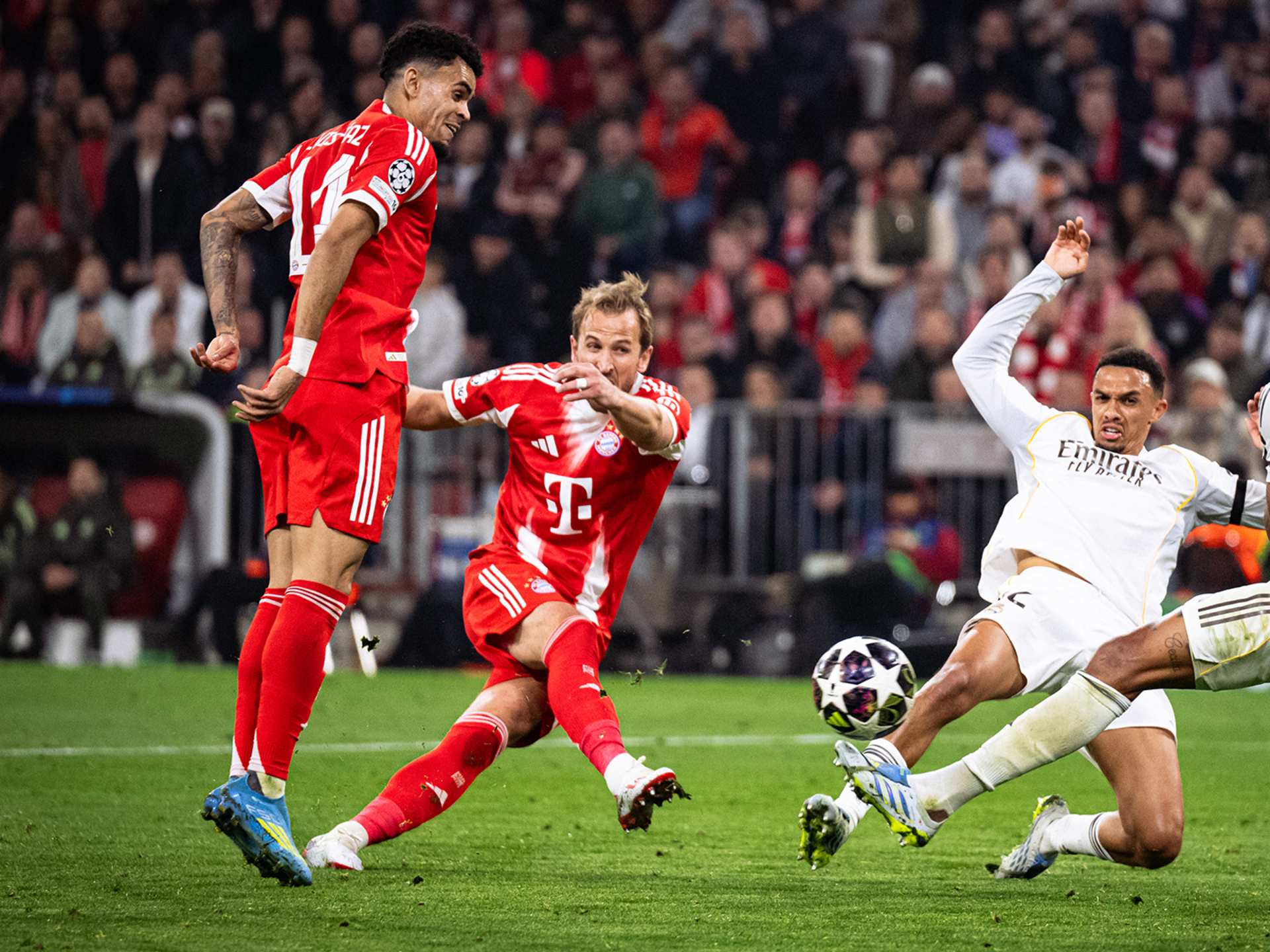Statistics: FC Bayern vs. Real Madrid - Champions League 25/26