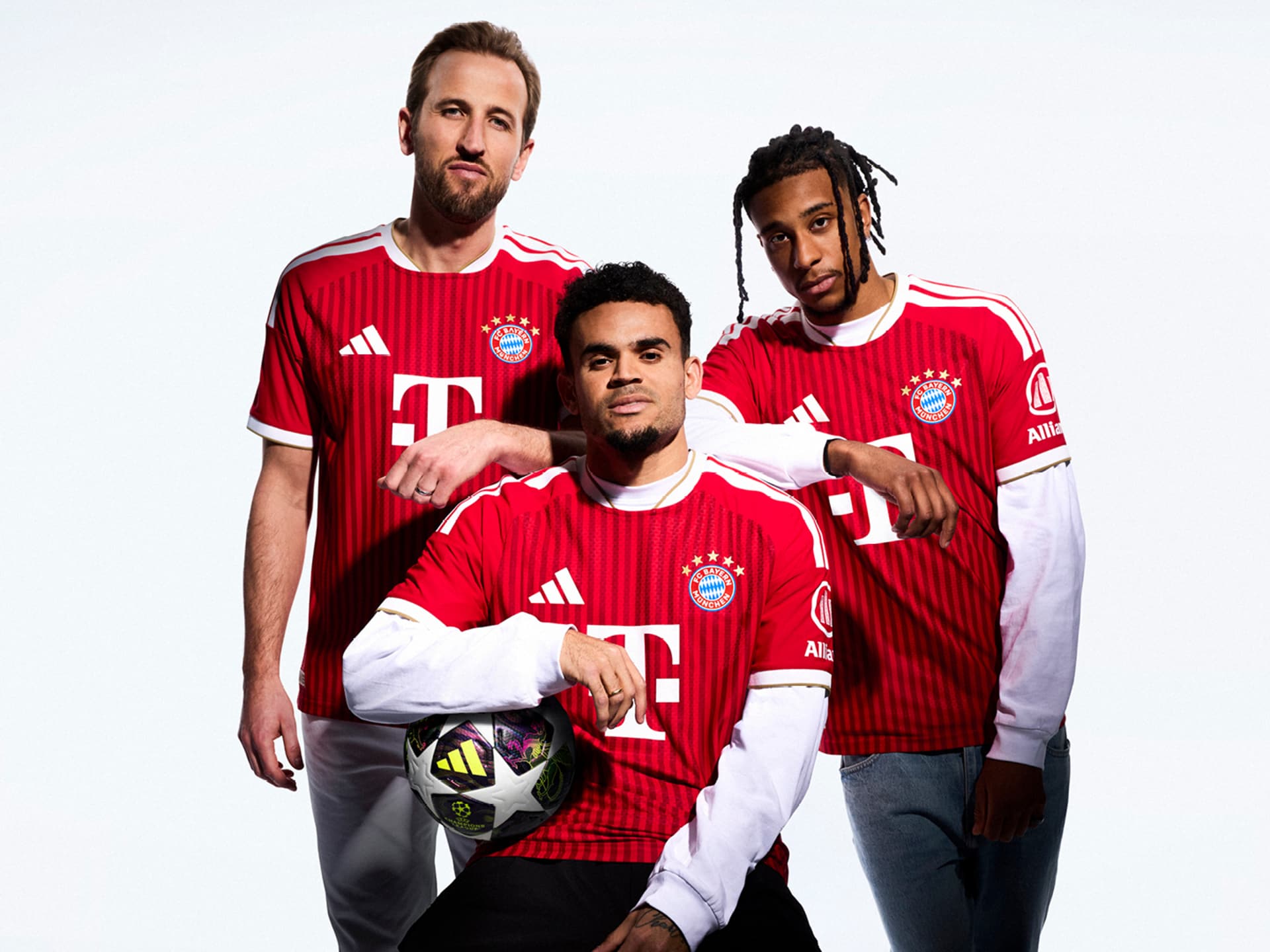 FC Bayern 2026/27 home shirt on sale now