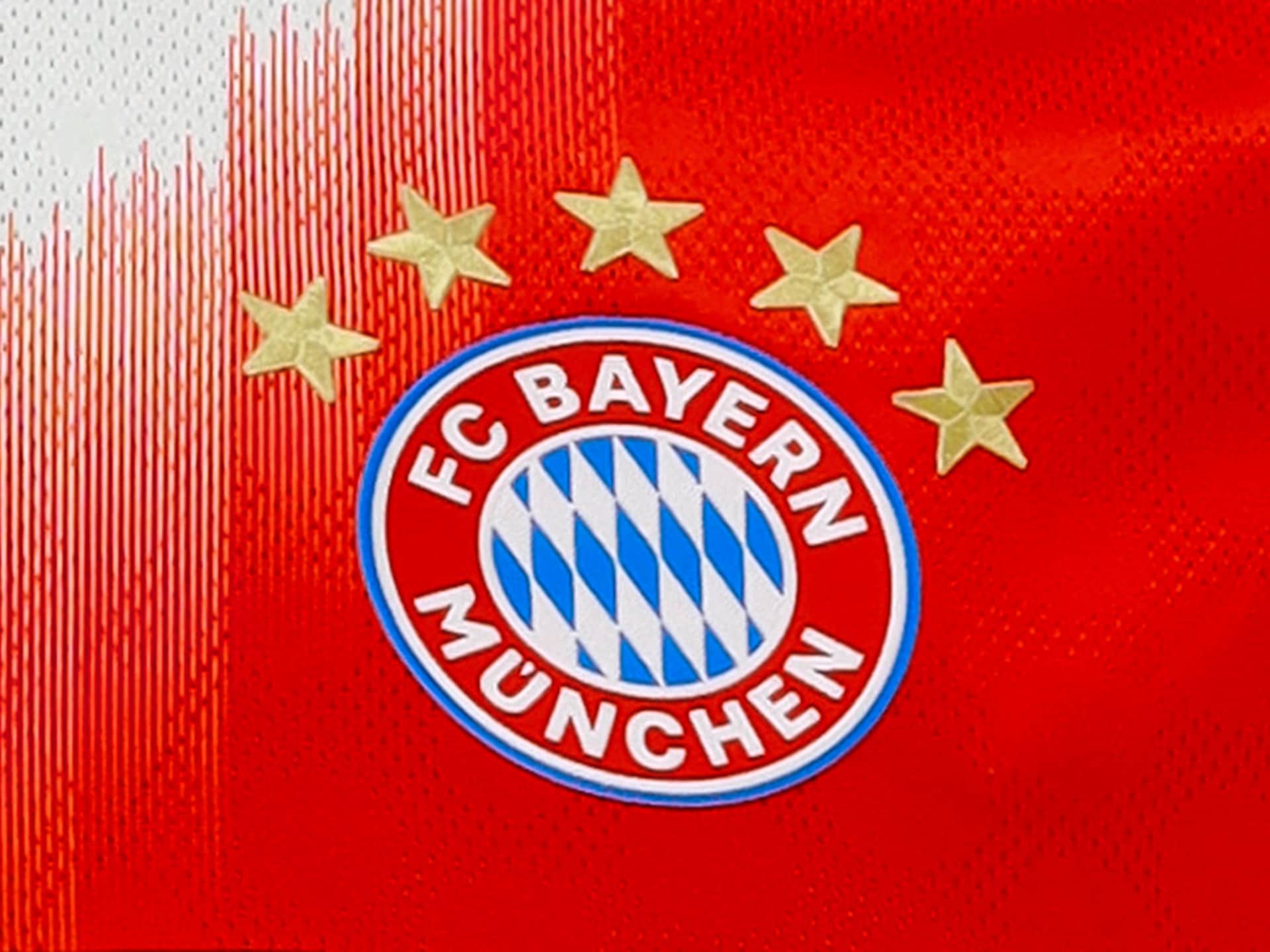 FC Bayern München 13/14ホーム CWCパッチ付き 新品 FC Bayern lodges protest with UEFA | Champions League match in Paris
