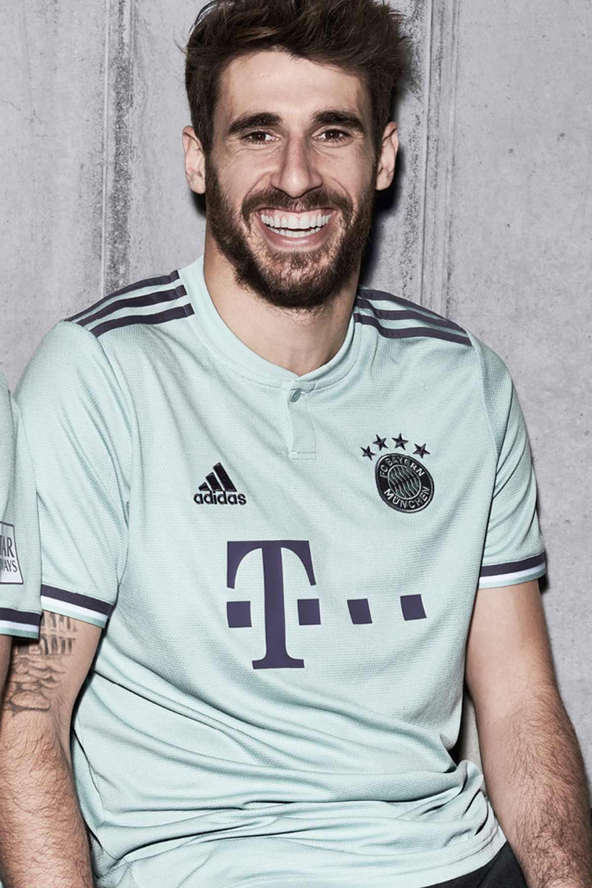 FC Bayern and adidas present the new away jersey