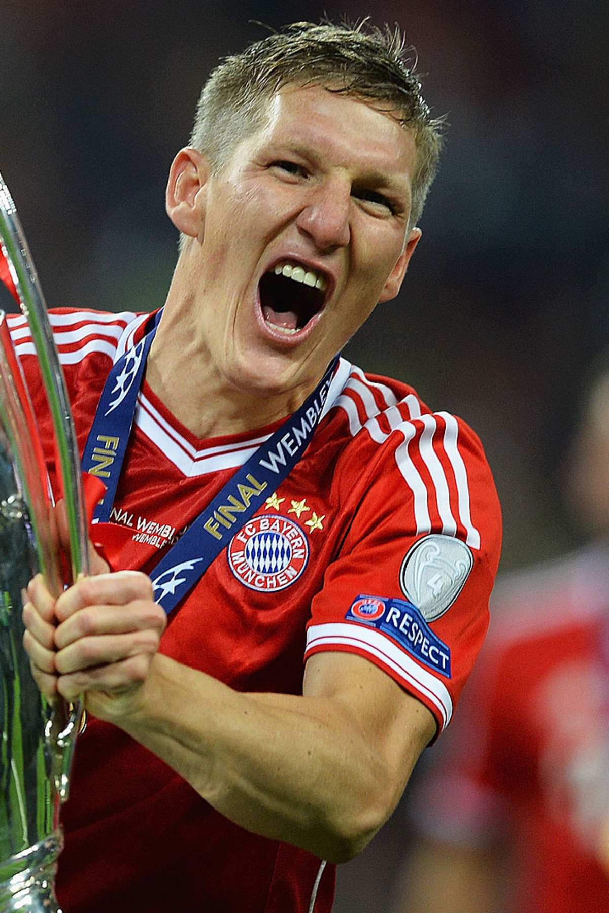 Bastian schweinsteiger bayern munich jersey on sale