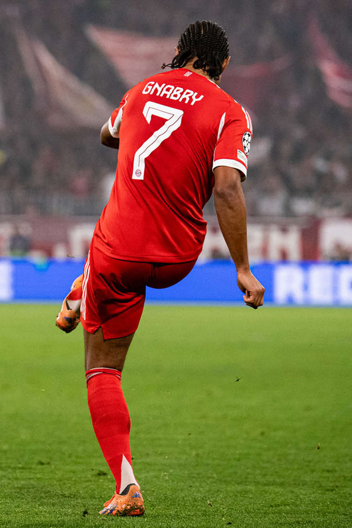 The number 7 - how Scholl, Ribéry and Gnabry shaped it | FC Bayern